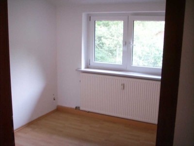 Attraktive 5-Zimmer-Dachgeschosswohnung mit Balkon und Einbauküche in Brombach