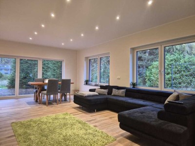 Stilvoller Bungalow mit Terrasse und Garten – ideal für Paare oder Singles