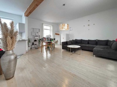 KL - City, 2 ZKB, EBK, Balkon, Bad en Suite, Gäste-WC