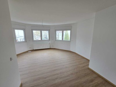 Exklusive Maisonettewohnung mit Balkon in Bensberg