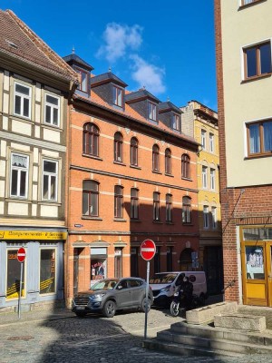 950 € - 144 m² - 4 Zi.
