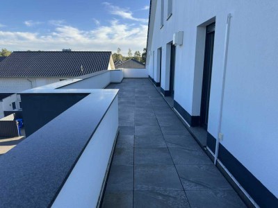 Frisch renoviertes Penthouse mit großer Dachterrasse und Dachboden