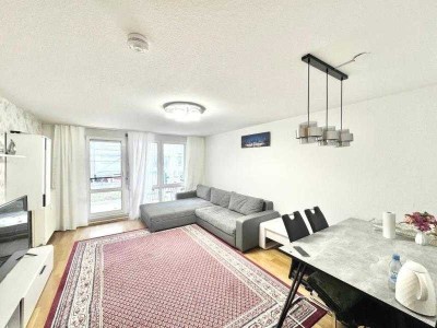 Ideale Gelegenheit! Großzügige 2 Zimmer-Wohnung mit Terrasse in S-Hofen!