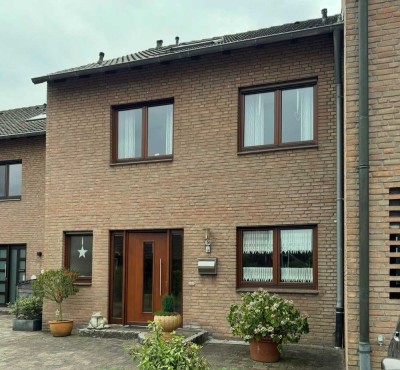 Reihenmittelhaus mit Ausbaureserve und Garage in Coesfeld
