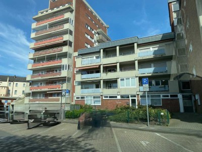 Große 4-Zimmer-Wohnung zu verkaufen