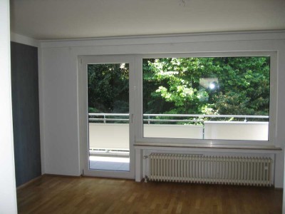 Mietwohnung in gepflegten 6 Parteien Haus