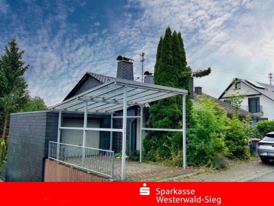 Willroth, kleine Doppelhaushälfte mit Garten mit guter Verkehrsanbindung zur  A3