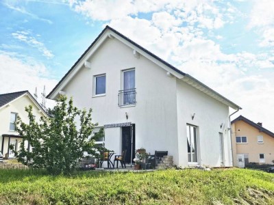 Warmsroth - Neubau - Energieeffizientes Einfamilienhaus in ruhiger Lage!