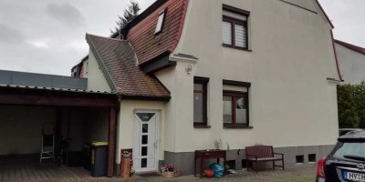 Geschmackvolle, sanierte 3-Raum-Doppelhaushälfte in Hoyerswerda