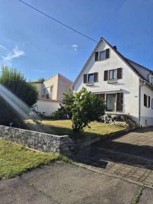 Großes EFH mit schönem Grundstück im Herzen von Spaichingen