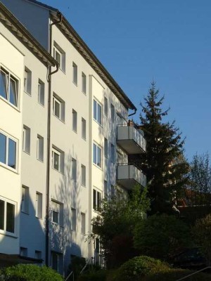 Hochwertig, sanierte 3-Zimmer-Hochparterre-Wohnung mit 2 Balkonen in Bodolz