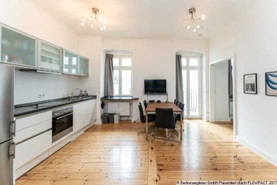Sanierte Altbauwohnung mit Lift und Stellplatz im ruhigen Seitenflügel