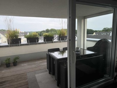 Penthouse mit Süd-West-Dachterrasse - plus ausgebauter Spitzboden - Top Ausstattung!
