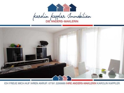 Moderne 2,5-Zimmer-Erdgeschosswohnung mit Balkon in Weissach im Tal – Cottenweiler