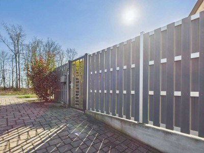 Markkleeberg: Freistehendes 7-Zimmer-Einfamilienhaus mit Garten, Kamin und Naturblick