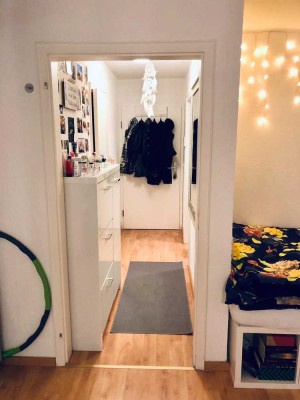 Z12 - tolle, sehr schöne und helle, freundliche 1 Zimmer Wohnung