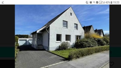 Doppelhaushälfte mit vier Zimmern in DO-Huckarde - zwischen Rahmer Wald und Revierpark Wischlingen