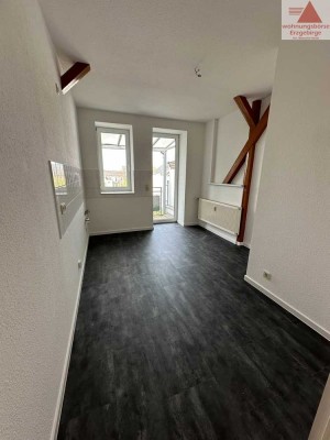 3-Raum-Eigentumswohnung mit Balkon!!