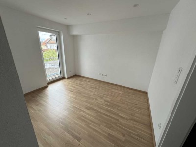 1 Zimmer Wohnung Erstbezug EBK, FBH, Parkett, KFW 55