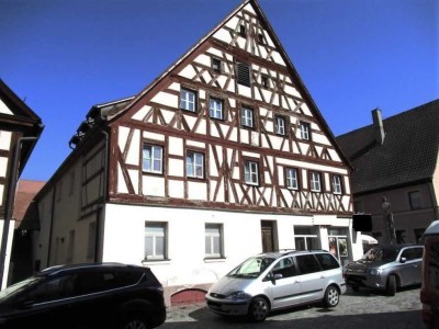 2-Zimmer-Wohnung in historischem Fachwerkhaus zu vermieten