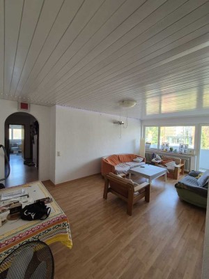 3-Zimmer-Wohnung in Top Lage mit großer Terrasse, Balkon, Aufzug, verkehrsberuhigt - ohne Provision