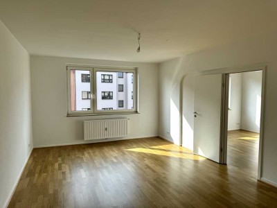 Schicke 4 Zimmer Wohnung mit Balkon in Derendorf!