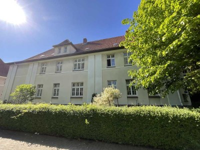 Bereits modernisierte 3-ZKB-Balkonwohnung im Erdgeschoss in Heppens zu vermieten!
