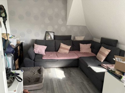 Freundliche 3-Zimmer-Wohnung in Regis-Breitingen