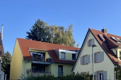 Stilvolle, neuwertige 3-Zimmer-Wohnung mit Balkon und Einbauküche in March