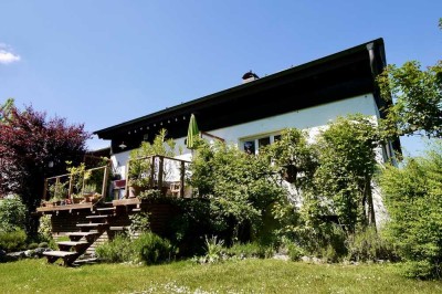 Attraktive und modernisierte 5,5-Raum-Doppelhaushälfte in Ottobrunn