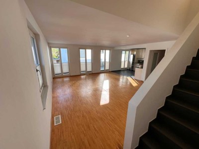 Großzügige Maisonettewohnung mit traumhafter Dachterrasse und exklusiver Ausstattung
