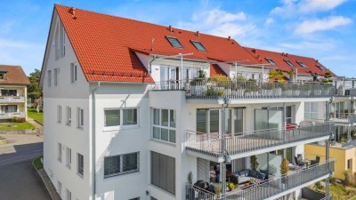 Exclusives, neuwertiges Wohnerlebnis mit Bergblick in Bodenseenähe