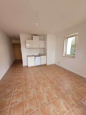 Single- Wohnung mit Balkon, EBK und TOP Anbindung!