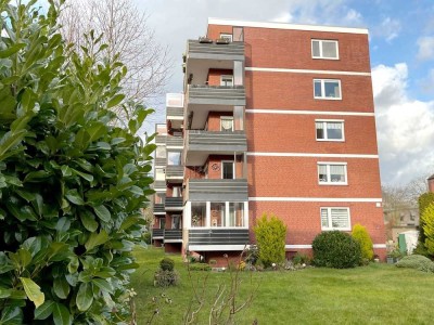 Großzügige 3-Zimmerwohnung mit Balkon und Garage in ruhiger und zentraler Lage nahe Kurpark