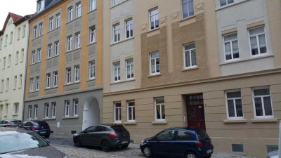 Freundliche 2-Zi Wohnung in Weißenfels    (RESERVIERT)