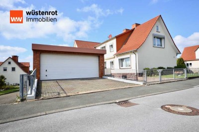 +++ Großes Einfamilienwohnhaus mit 3 Garagen in ruhiger Lage Wolfhagen Stadt +++