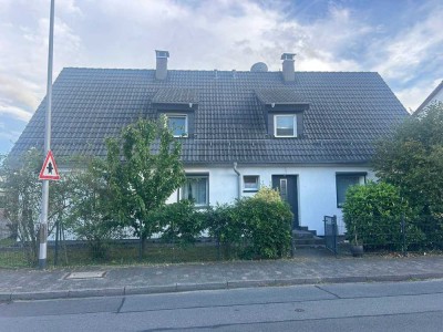 Kernsanierte Doppelhaushälfte im zentralen Raunheim