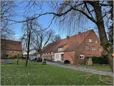 Resthof  in Alleinlage - Nähe Osnabrück mit 3 Wohnungen