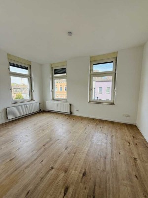 Modernisierte 3 Zimmer Wohnung in zentraler Lage
