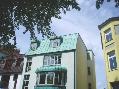 4 Zimmer. Oben. Ruhig. Für sich.