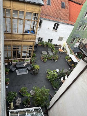 4m Deckenhöhe, Terrasse, Traumküche