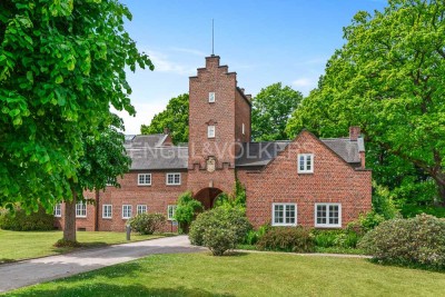 Exklusives Wohnen im historischen Herrenhaus "Annenhof" in Sasel