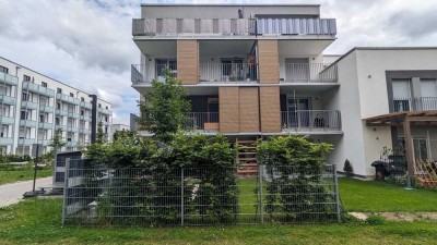 Exklusive 3,5-Zimmer-Erdgeschosswohnung mit Garten und hochwertiger Küche in Augsburg