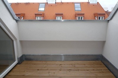 Revitalisierter Altbau/DG + Terrassen
