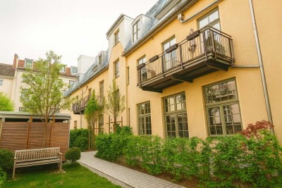 Luxuriöse 5,5-Zimmer-Maisonettewohnung in ruhiger Innenhoflage mit TG Stellplatz ohne Makler
