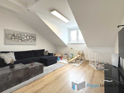 Modern und gemütlich - 3-Zimmer-Dachgeschosswohnung in zentraler Lage von Kelkheim