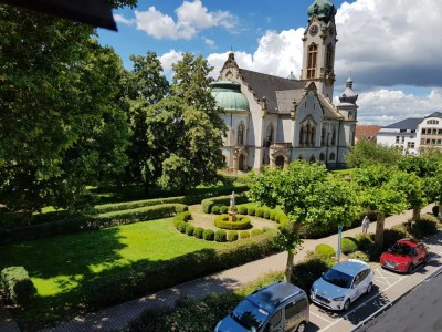 Helle Dachgeschosswohnung mit großer Dachterrasse