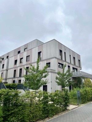 Wohnen mit Wasserblick: 4-Zimmer-"Townhouse"-Stil in Grünau – befristet bis 06/2028
