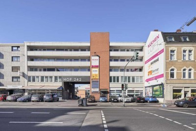 BAYENTHAL | Umfassend neu sanierte 3-Zimmer Wohnung mit Balkon!