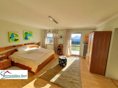 GROSSES WOHNHAUS MIT 2 BAUGRUNDSTÜCKEN IN WEISKIRCHEN!